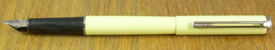 Agio » Ravens March Fountain Pens